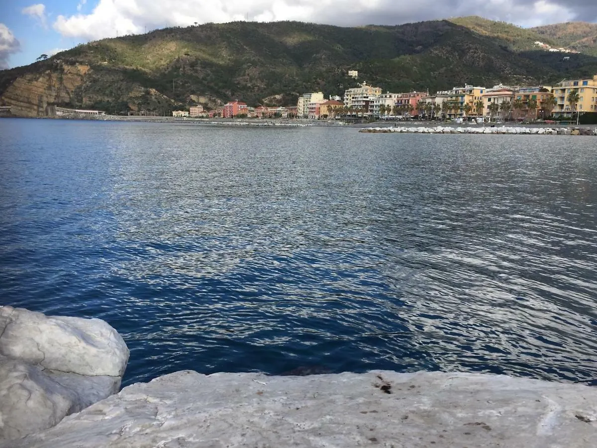 Apartmán Raggio Di Sole Sestri Levante 0*,  Itálie
